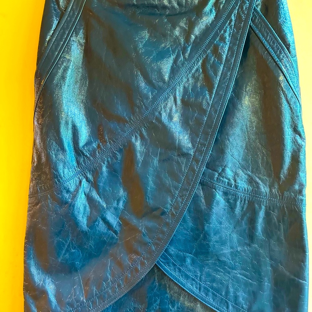 Givenchy NWT $2725.00 Metallic Blue Wrap Leather Skirt S 6